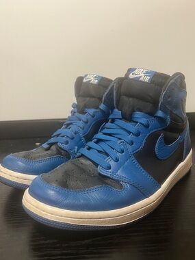 SIZE 8.5 - Nike Air Jordan 1 Retro High OG Dark Marina Blue